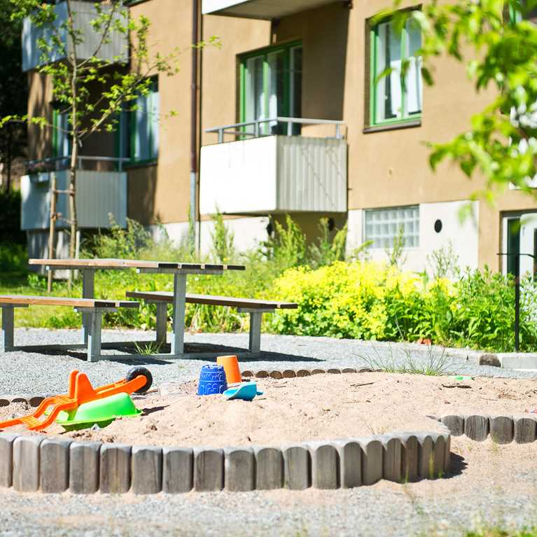 Fastighet på Ulricehamnsvägen 14-20 - Hammarbyhöjden