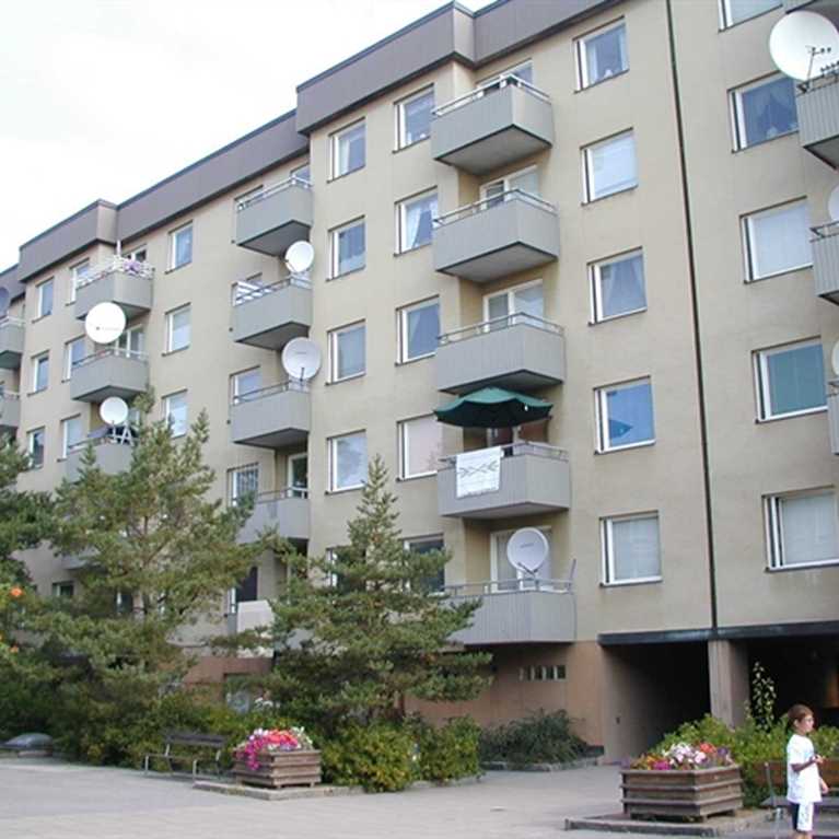 Fastighet på Glömmingegränd 9-21, 23-37 - Tensta