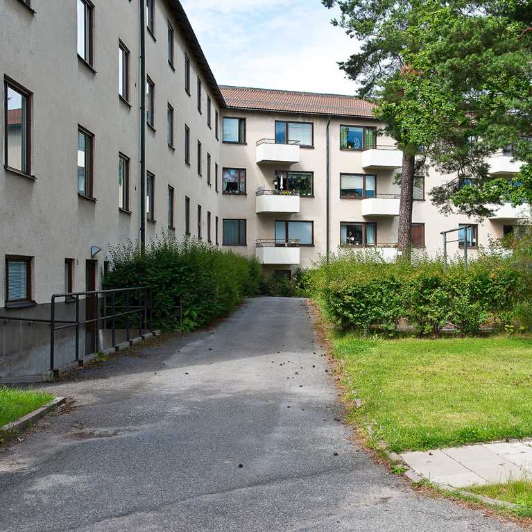 Fastighet på Lysviksgatan 2, 34-50 - Farsta