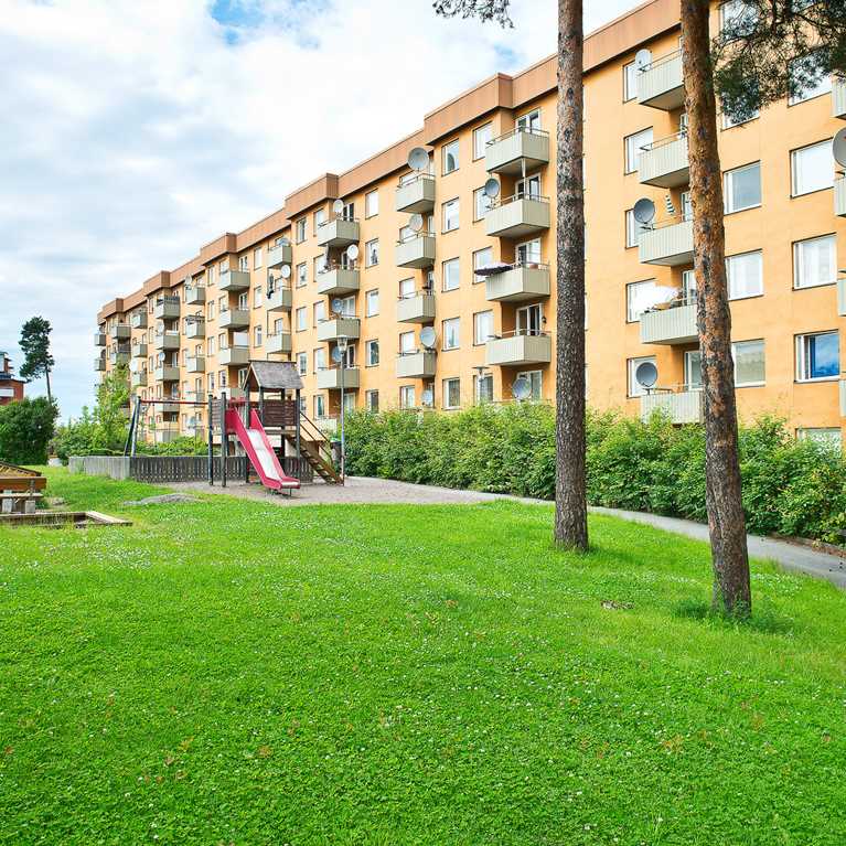 Fastighet på Lillbybacken 5 A-21 - Rinkeby
